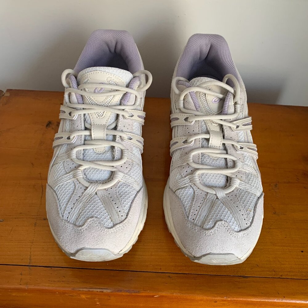 Asics Gel Sonoma 15-50 Cream Lilac Women Size 9 Like new